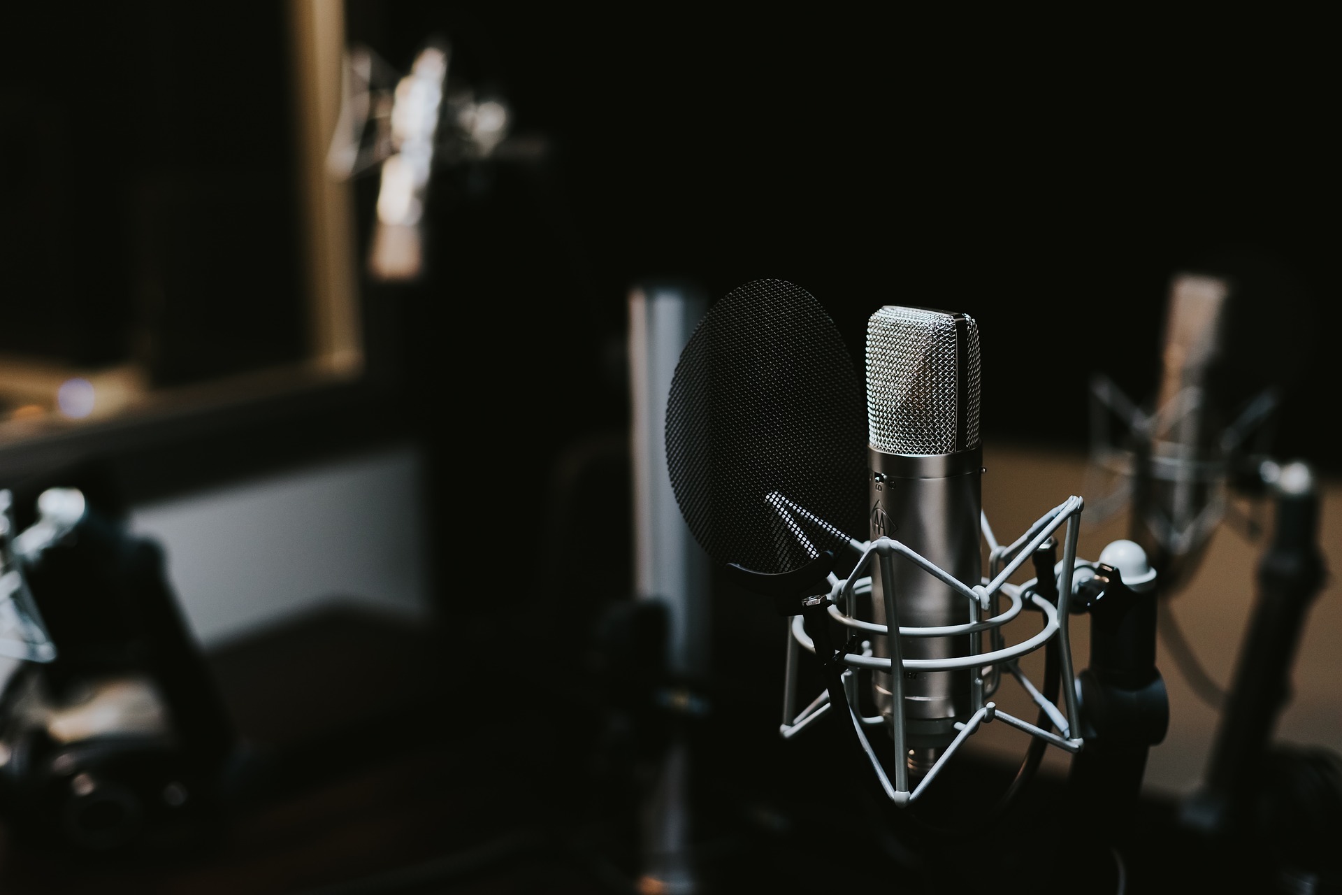 start a recording studio business