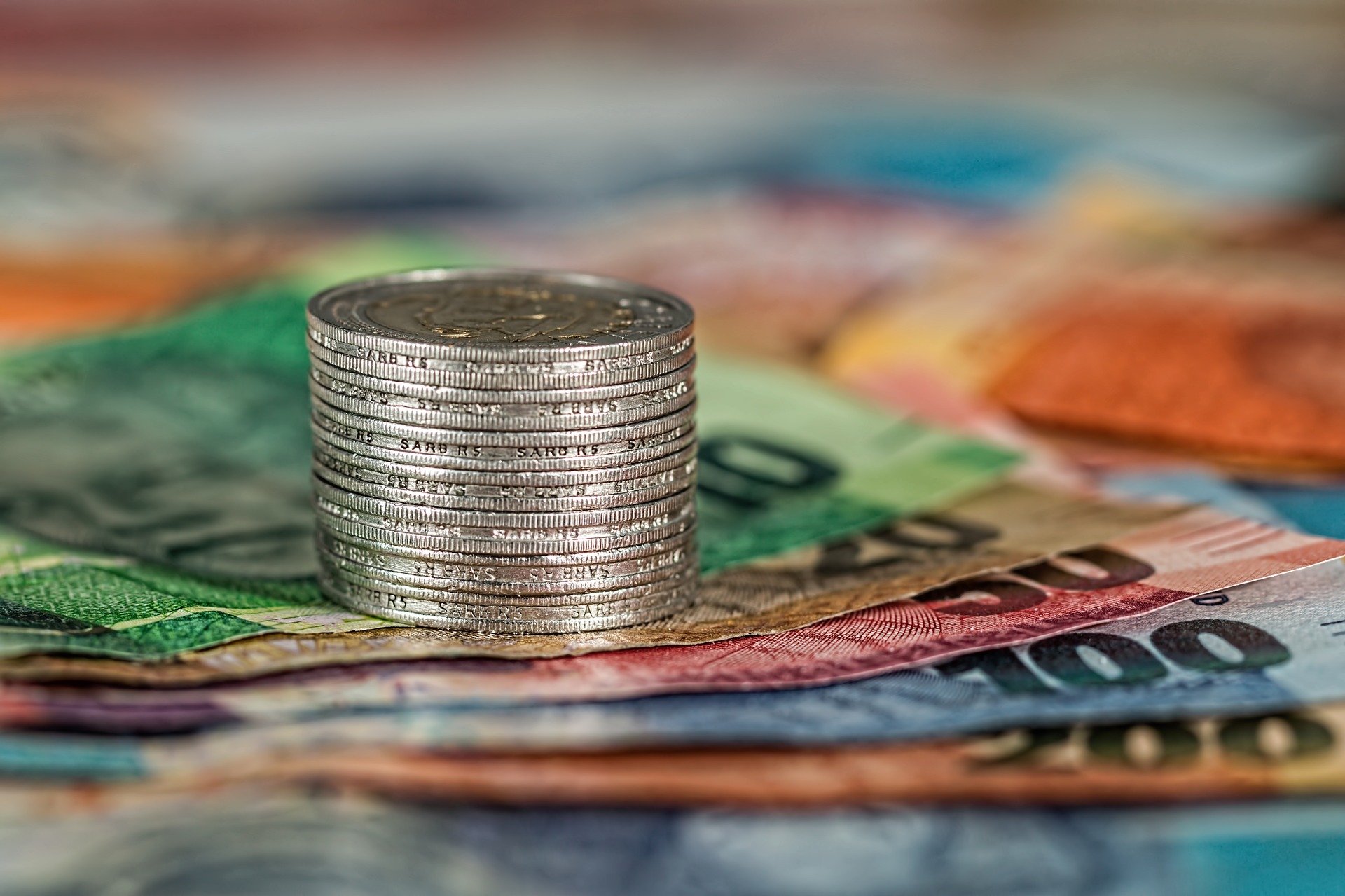 What does fluctuating currency mean for your small business?