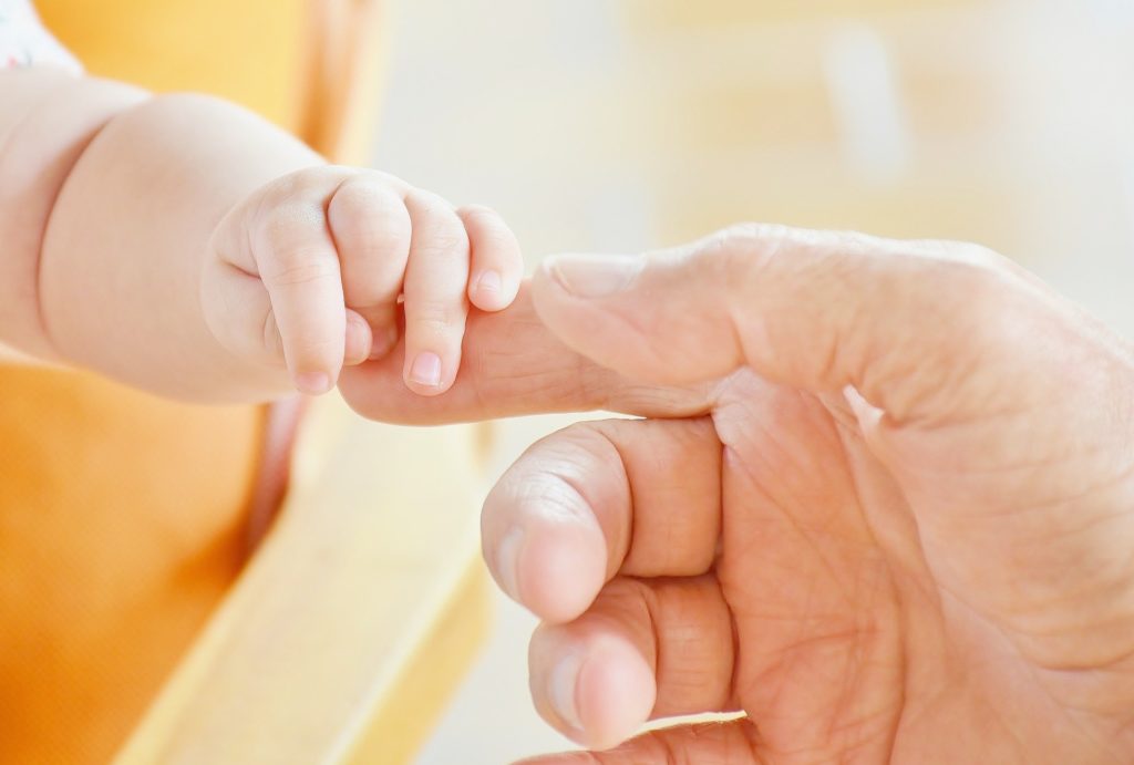 Expert answer: Is my limited company partner entitled to paid maternity leave?